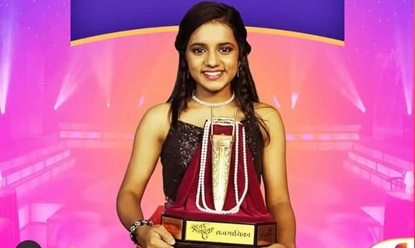 Akshaya Iyer: Sur Nava Dhyas Nava Season 3 Winner 2020