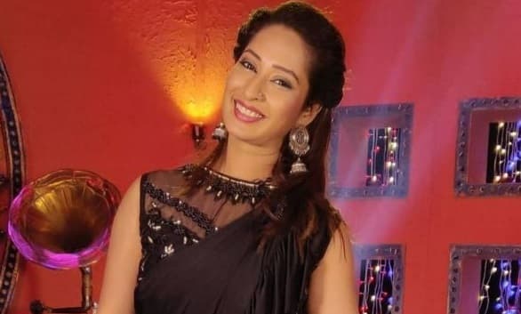 Yeu Kashi Tashi Mi Nandayla Cast, Episode, Repeat Telecast Zee Marathi